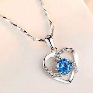 Rotatable Heart-Shaped Collarbone Chain