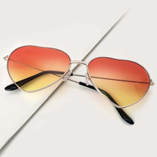 Load image into Gallery viewer, Ombre Heart Frame Sunglasses
