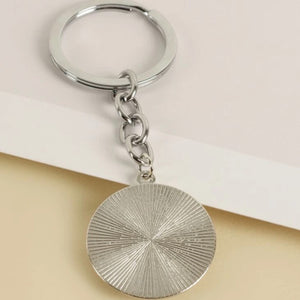 “MOM” Keychain